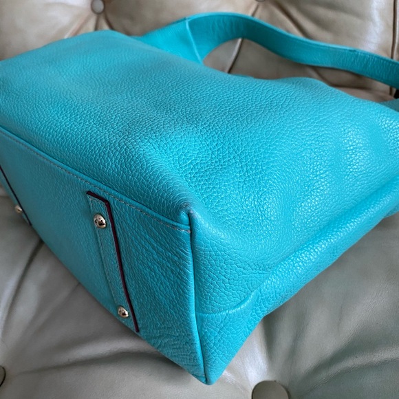 Dooney & Bourke Belvedere & Kisslock Wallet Spearmint/Tiffany Leather - Picture 7 of 15